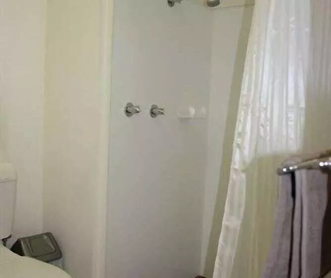 호텔 Bay View Holiday Village