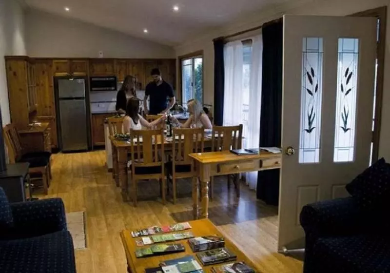 酒店 Cottages On Lovedale