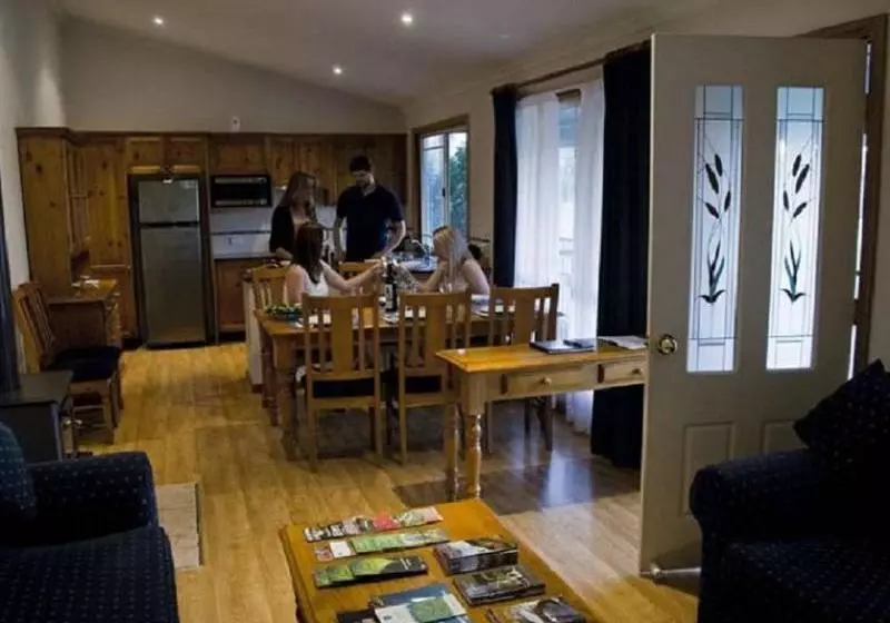 酒店 Cottages On Lovedale