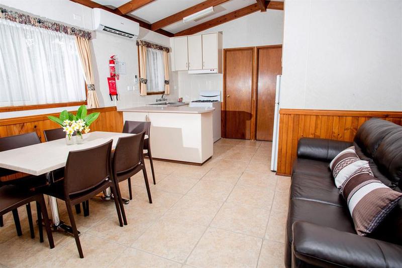 Отель Discovery Parks   Emerald Beach