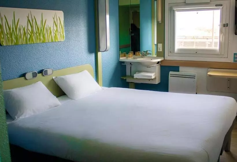 B&b Hotel Cergy Pierrelaye