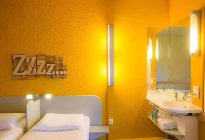 B&b Hotel Cergy Pierrelaye