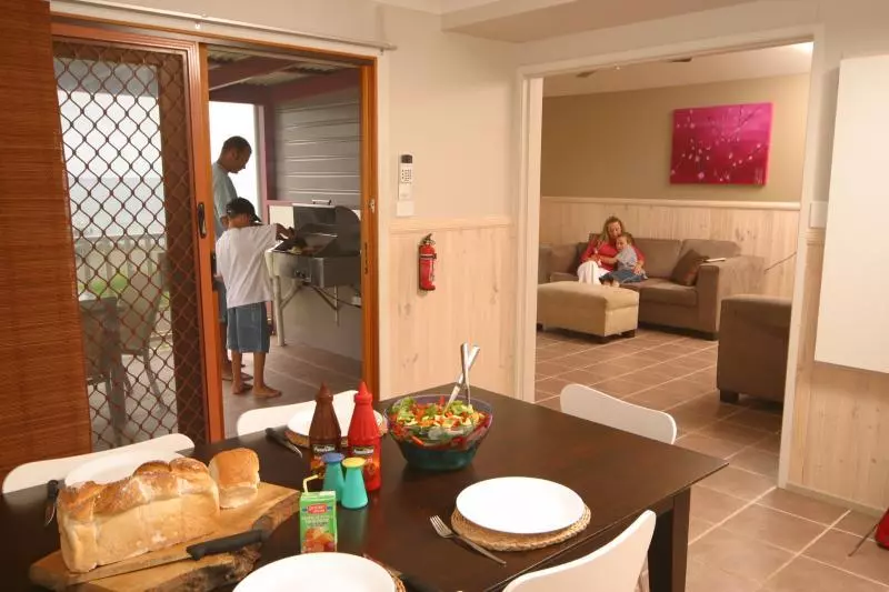 Отель Kiama Harbour Cabins