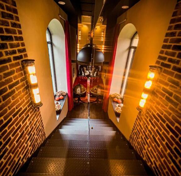 בית מלון כפרי Le Magic Hall