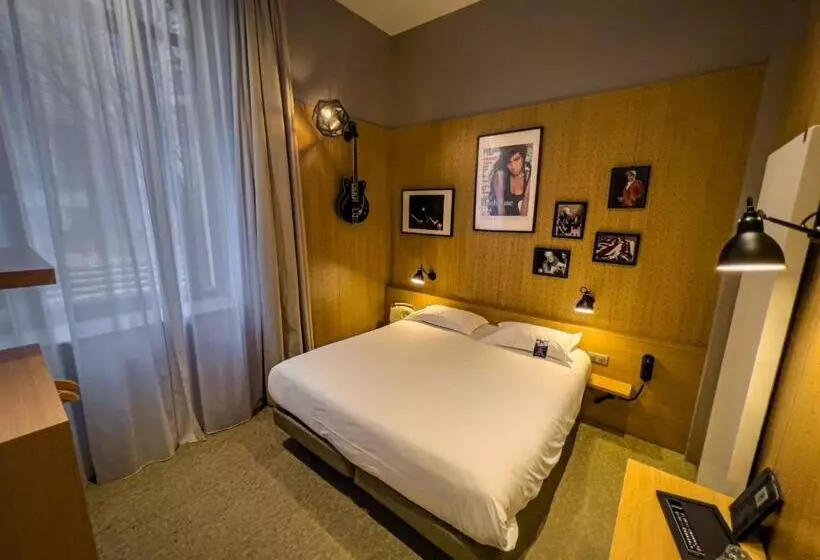 בית מלון כפרי Le Magic Hall