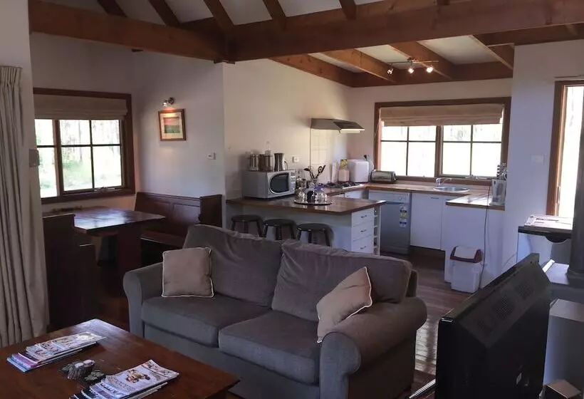 酒店 Manzanilla Ridge