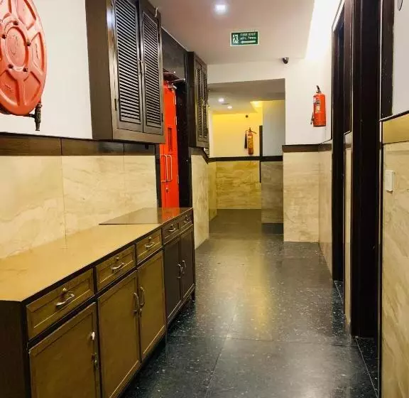 ホテル Metropolis Tourist Home