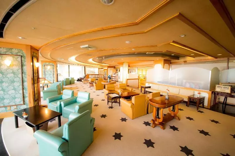 Отель Naruto Grand