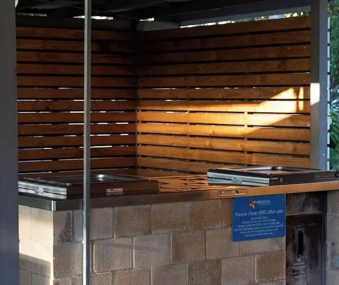 호텔 Reflections Ferry Reserve Holiday Park