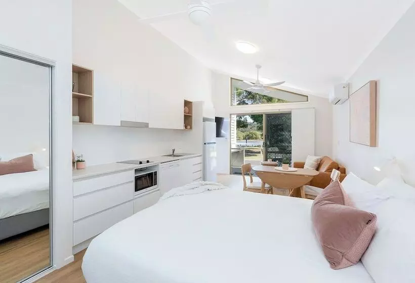 호텔 Reflections Ferry Reserve Holiday Park