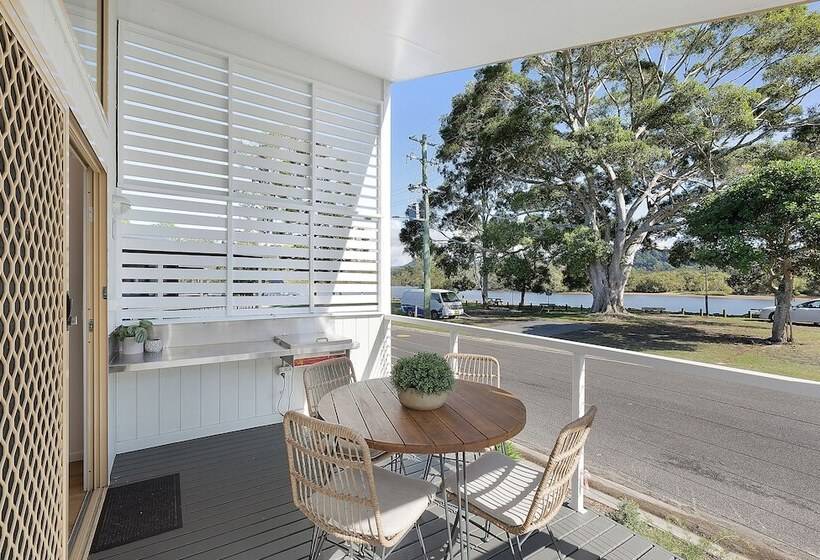 ホテル Reflections Ferry Reserve Holiday Park