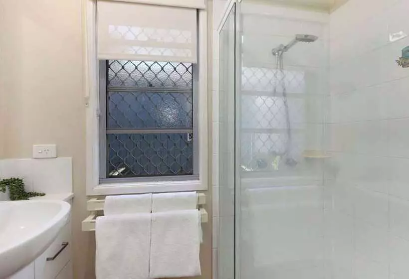 Отель Reflections Brunswick Head Holiday Park