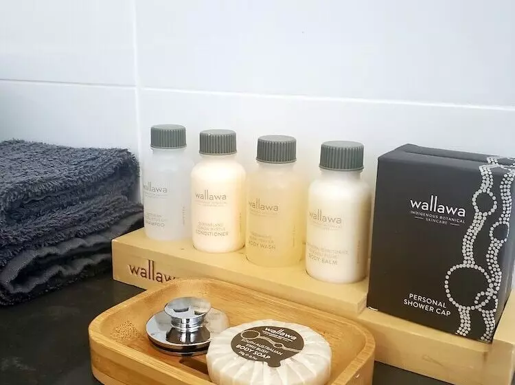 فندق Roydons Motor Inn