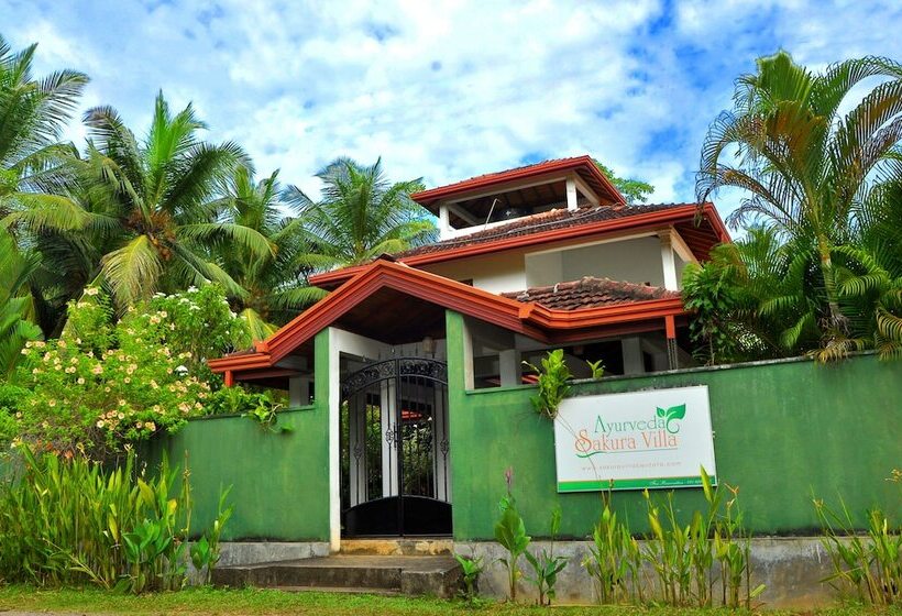 فندق Sakura Villa Bentota