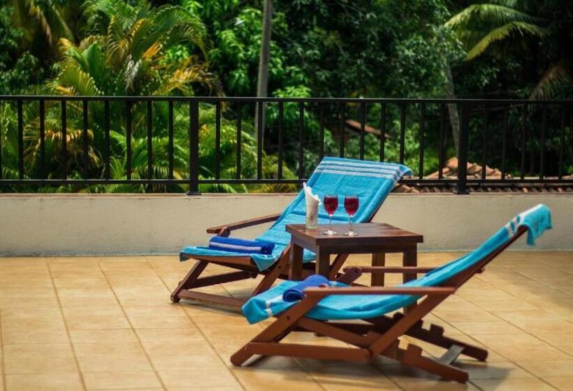 فندق Sakura Villa Bentota