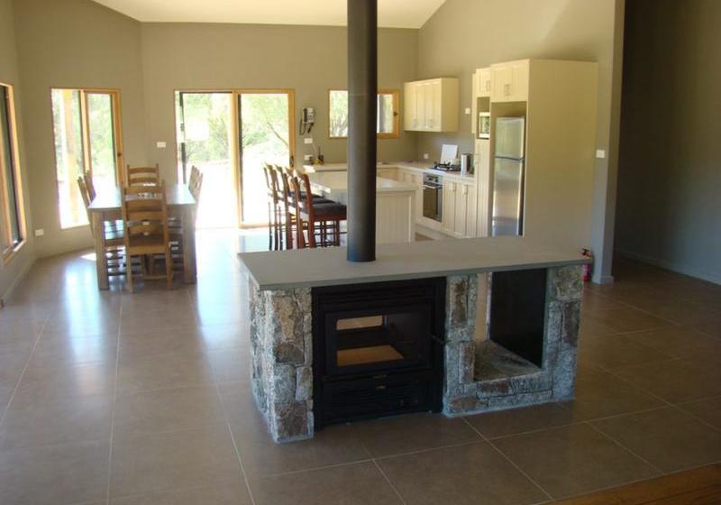 בית מלון כפרי Snowy Wilderness