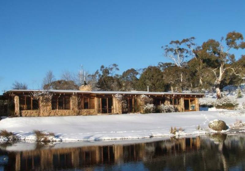 בית מלון כפרי Snowy Wilderness