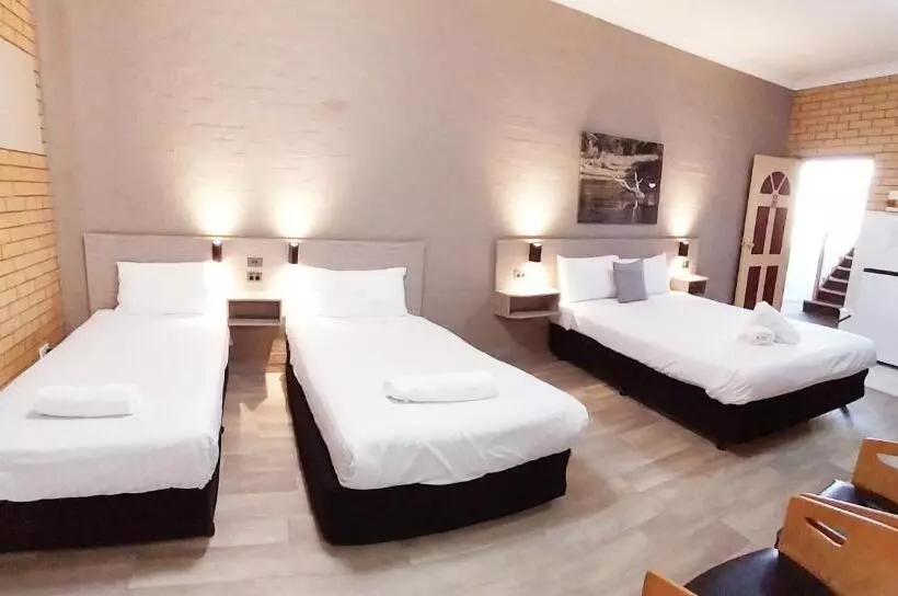 בית מלון כפרי Tallarook Motor Inn