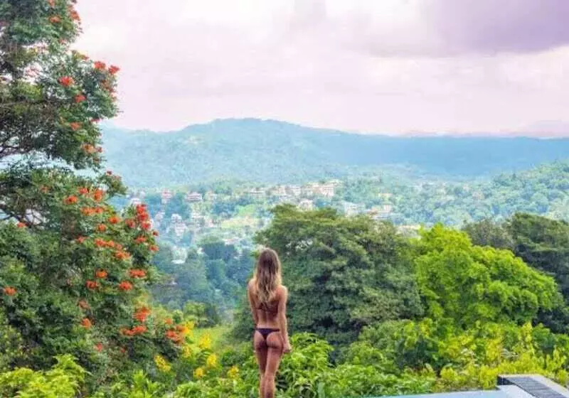 בית מלון כפרי The Theva Residency