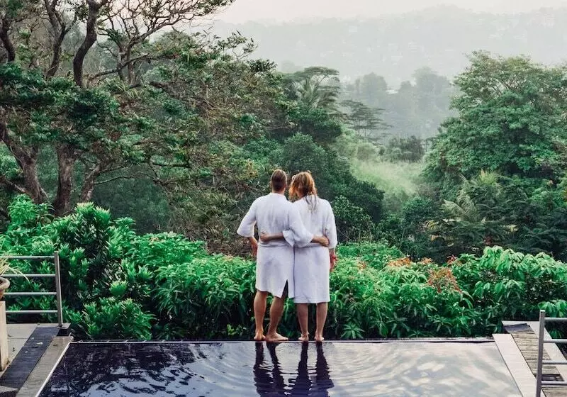 בית מלון כפרי The Theva Residency