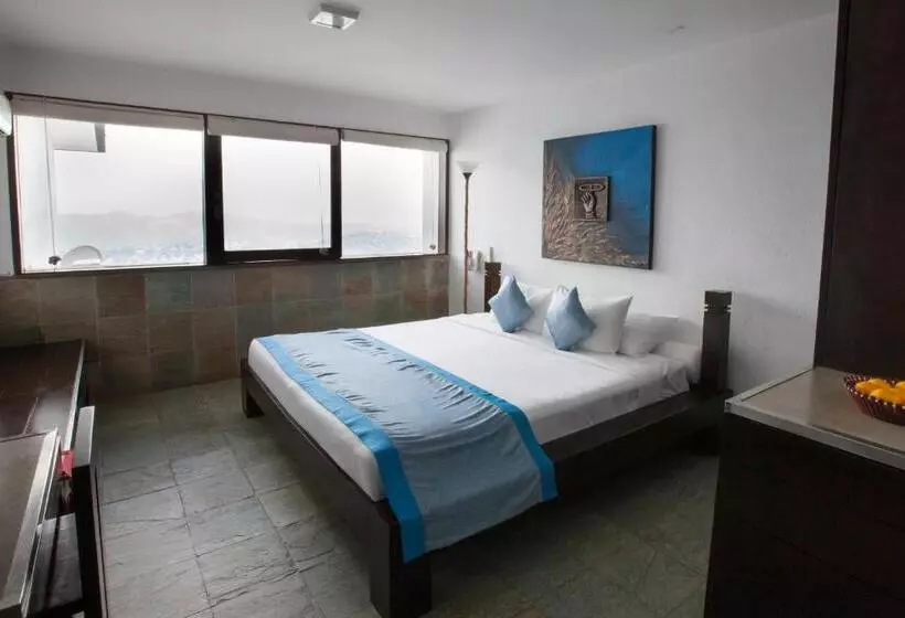 בית מלון כפרי The Theva Residency