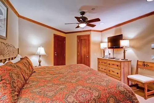 酒店 Village Ford Hall