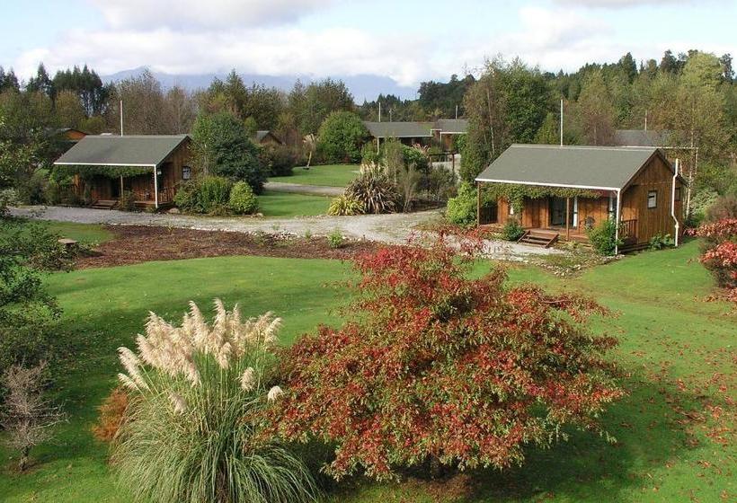 Lake Brunner Country Motel & Holiday Park