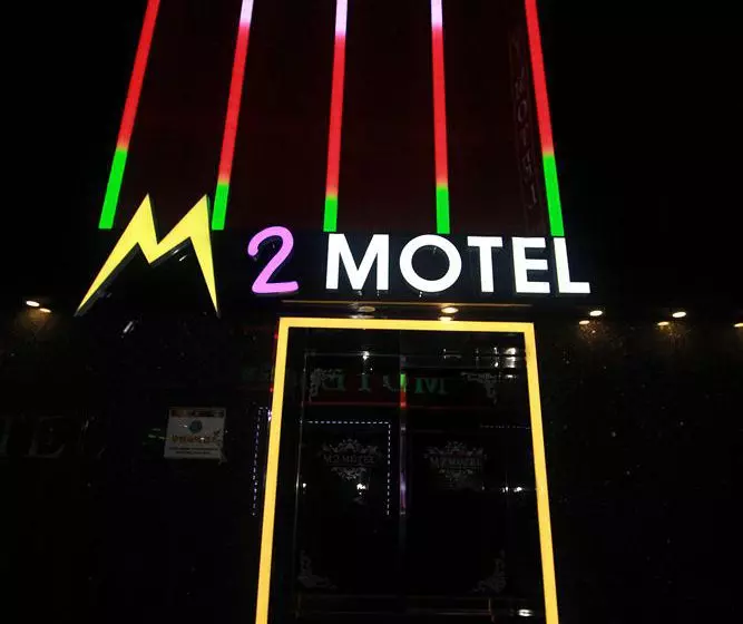 M2 Motel