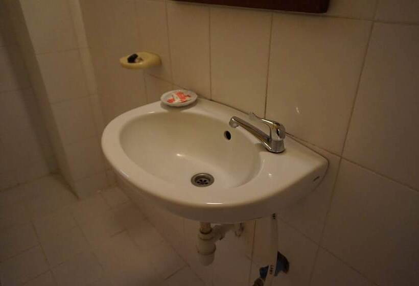 پانسیون Mali House