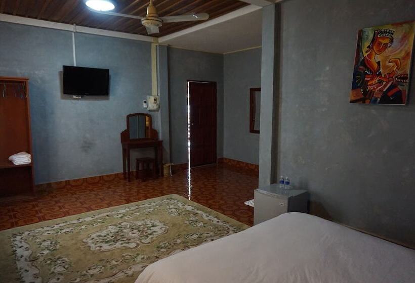 پانسیون Mali House