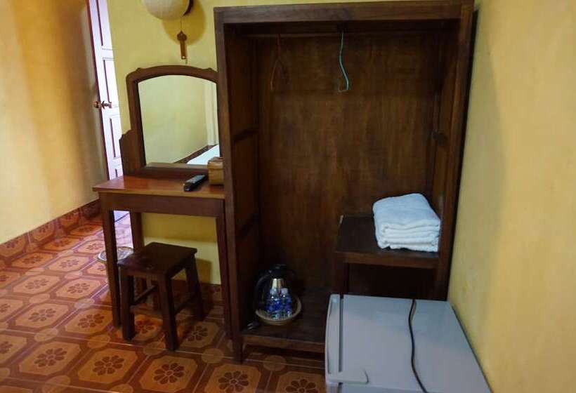 پانسیون Mali House