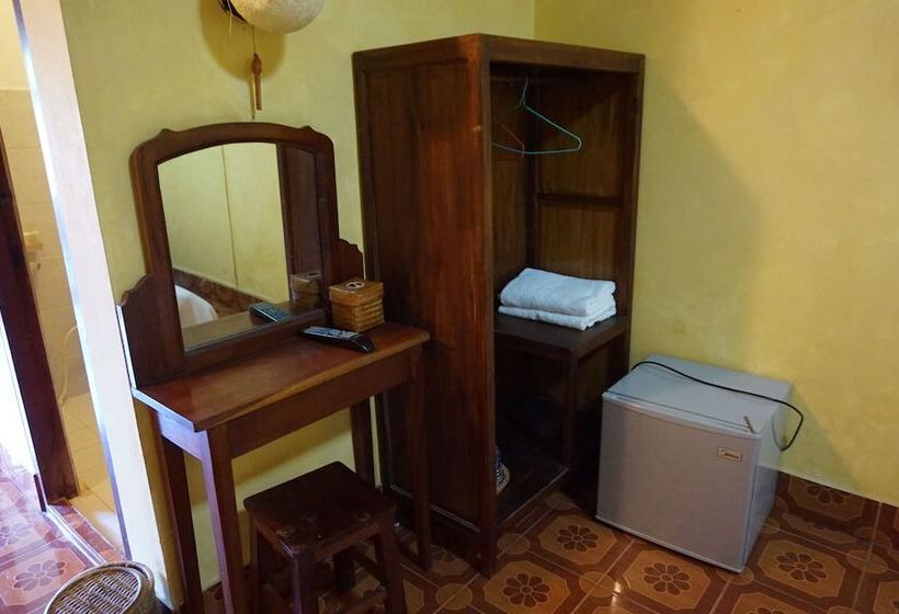 پانسیون Mali House