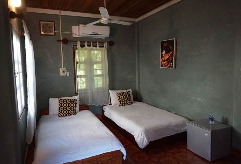 پانسیون Mali House