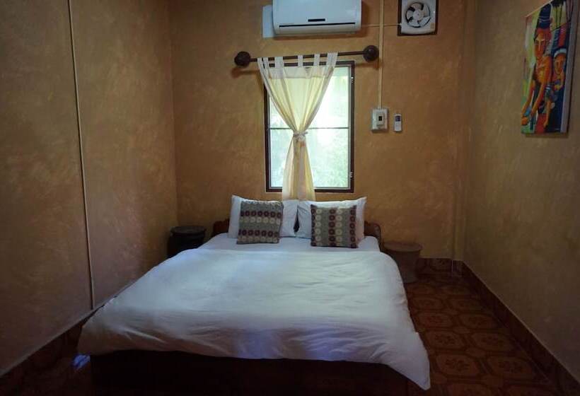 پانسیون Mali House