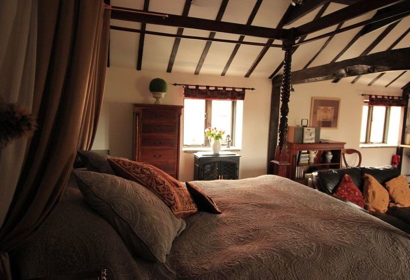 The Hayloft And Stables At Greystones