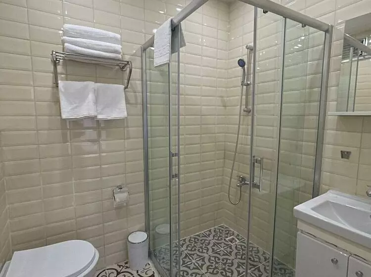 هاستل Oldmile Palace