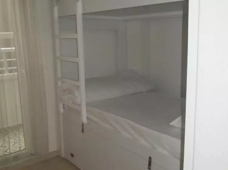 هاستل Oldmile Palace