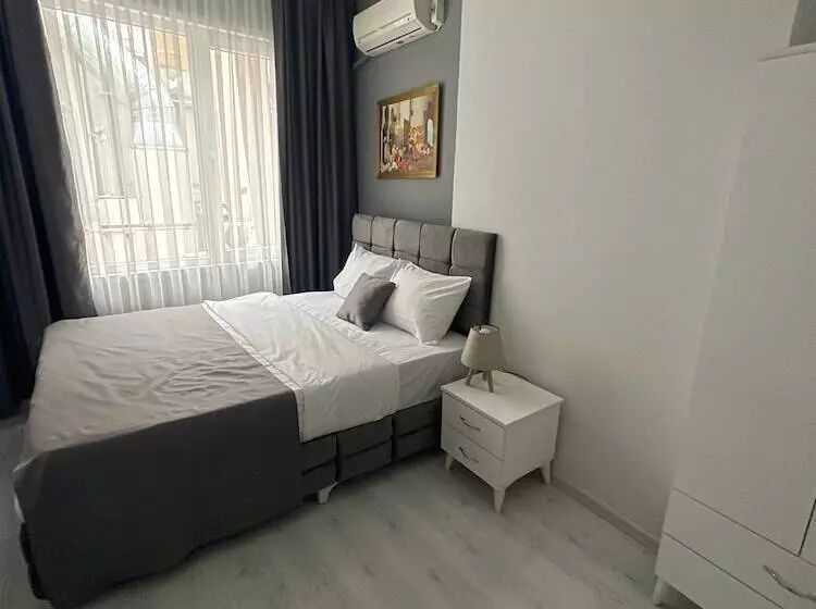 هاستل Oldmile Palace