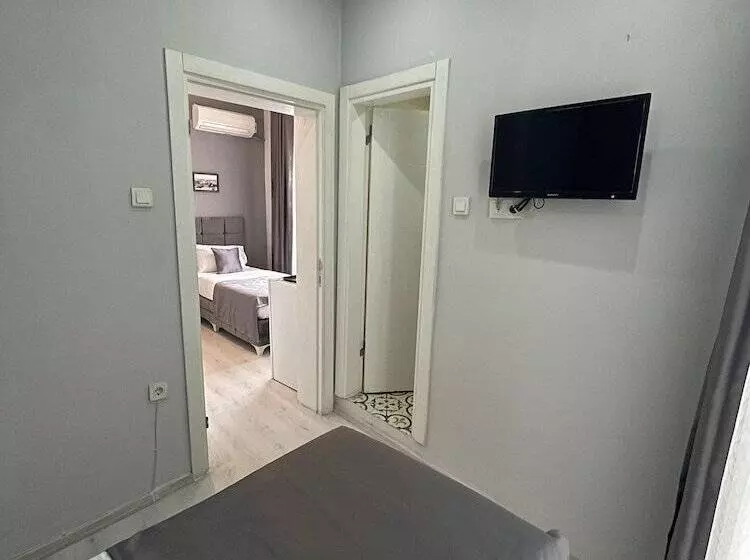 هاستل Oldmile Palace