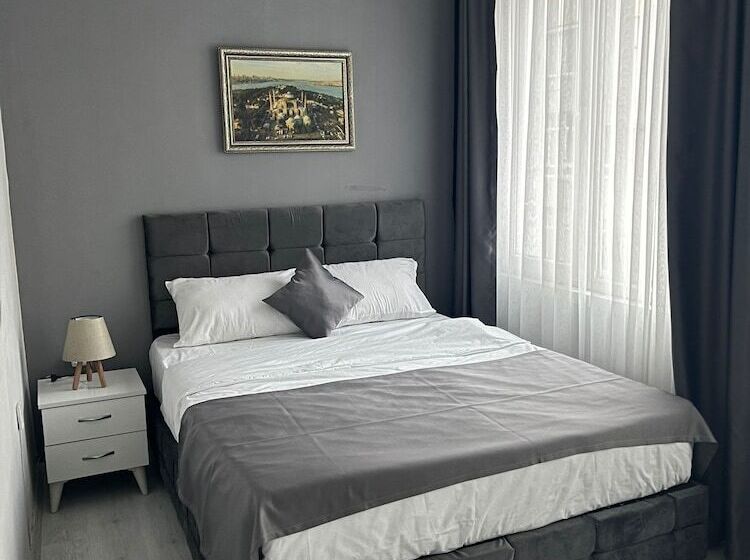 ユースホステル Oldmile Palace