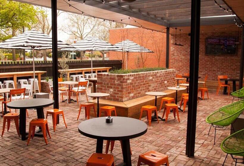 הוסטל Western Hotel Ballarat