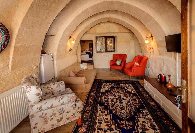 مبيت وإفطار Nessa Cave