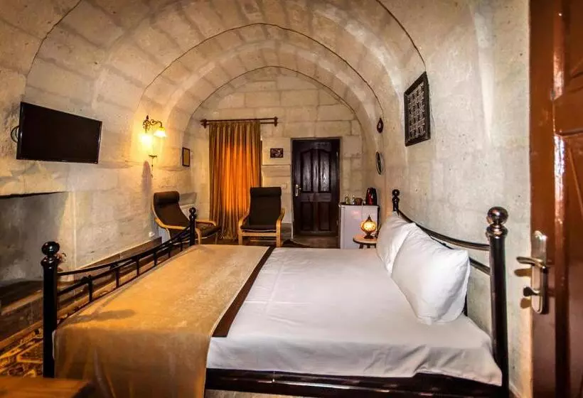 ベッドアンドブレックファースト Nessa Cave