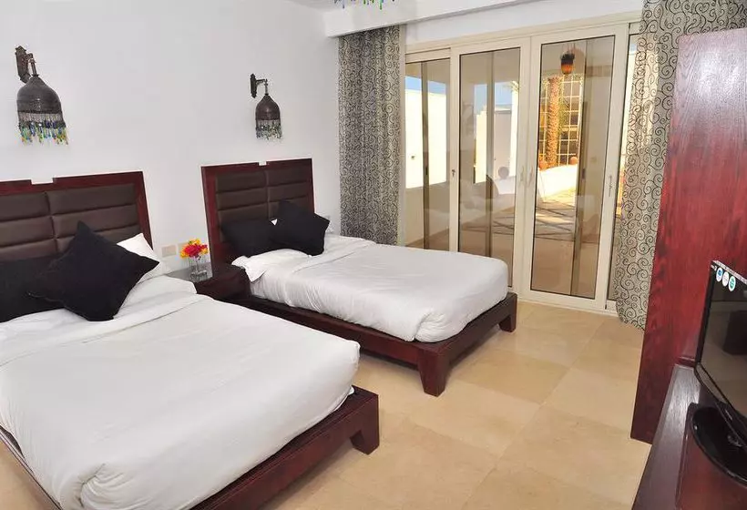 Carlton Luxury Villa