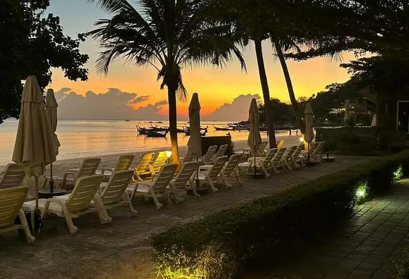 هتل Bella Vista Beach Resort Koh Lipe