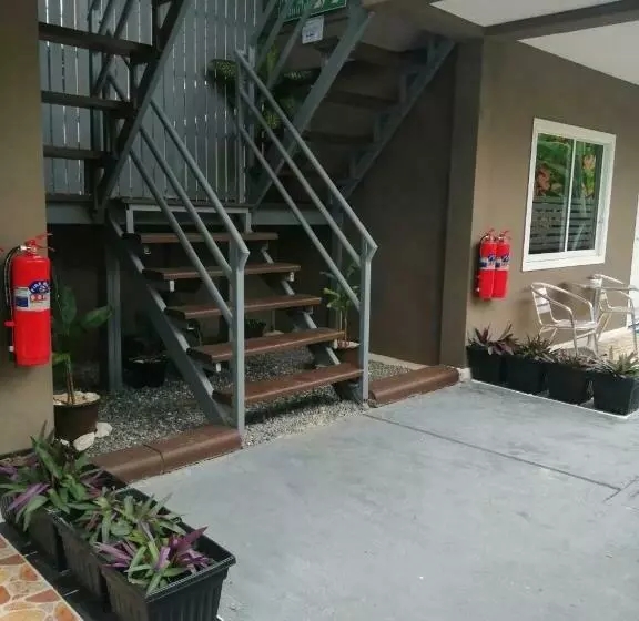 هتل Bella Vista Beach Resort Koh Lipe