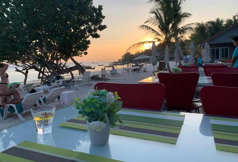 فندق Bella Vista Beach Resort Koh Lipe