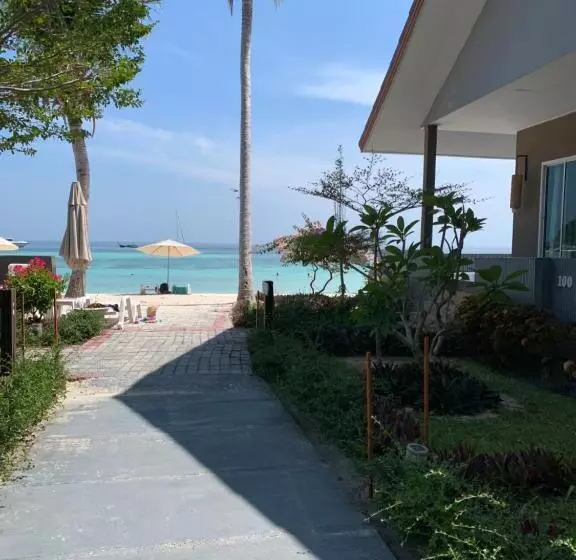 هتل Bella Vista Beach Resort Koh Lipe