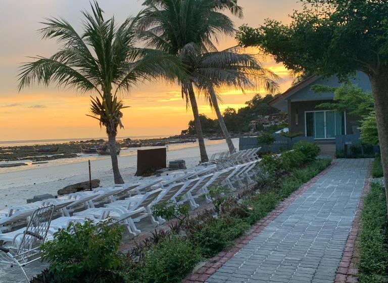 فندق Bella Vista Beach Resort Koh Lipe