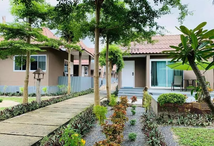 هتل Bella Vista Beach Resort Koh Lipe